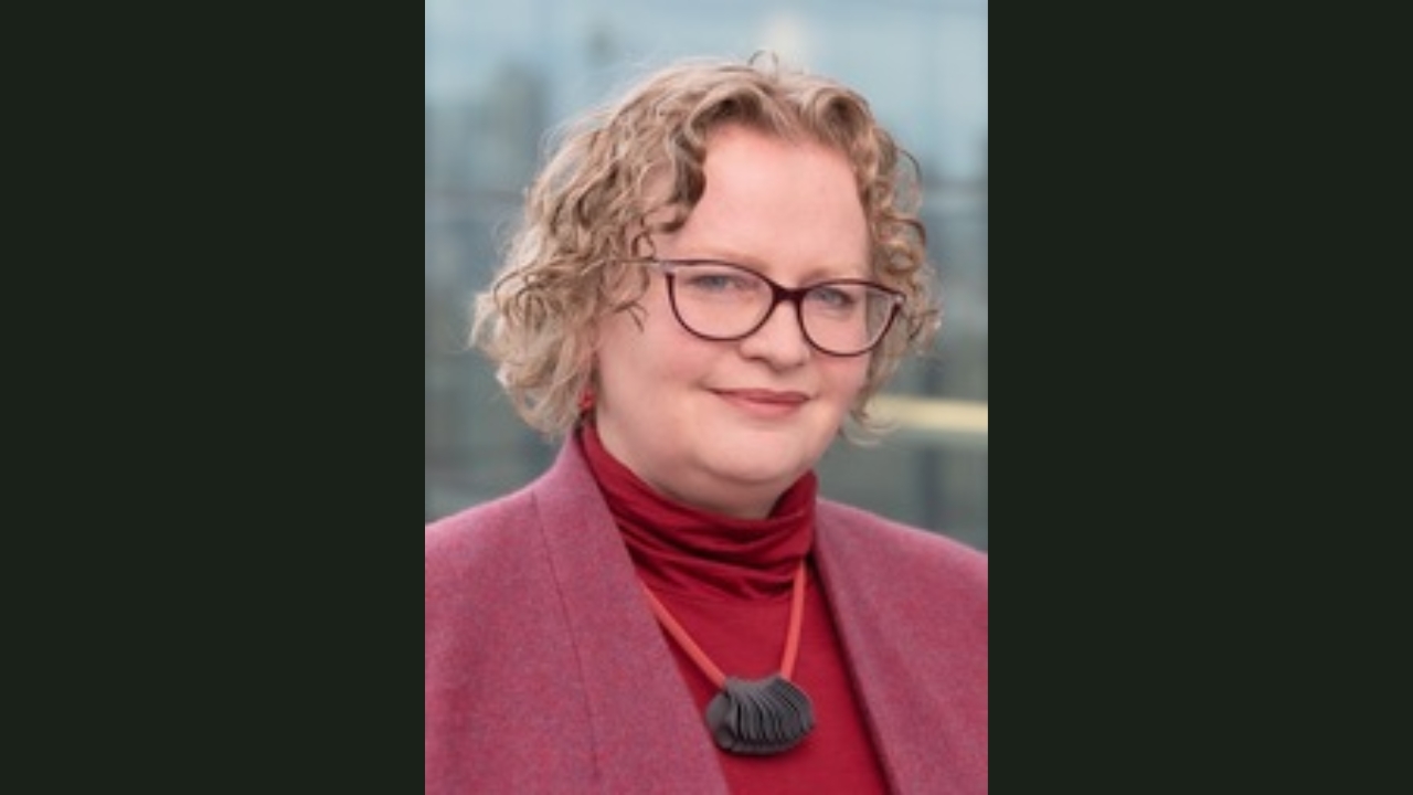 Expert calls for baseline AI regulation to protect creators