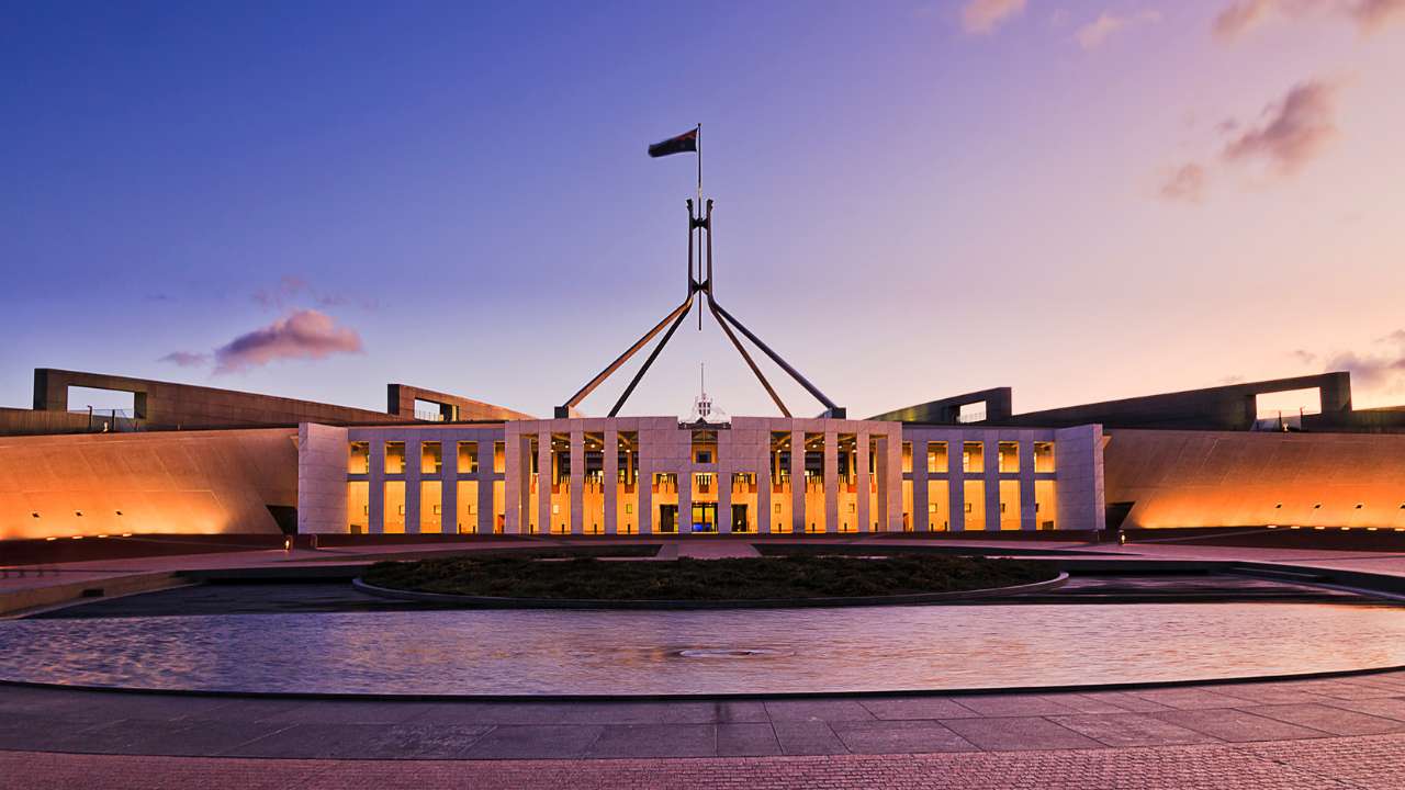 ADM+S researcher informs Senate inquiry of ‘astroturfing’ and hidden political advertising online