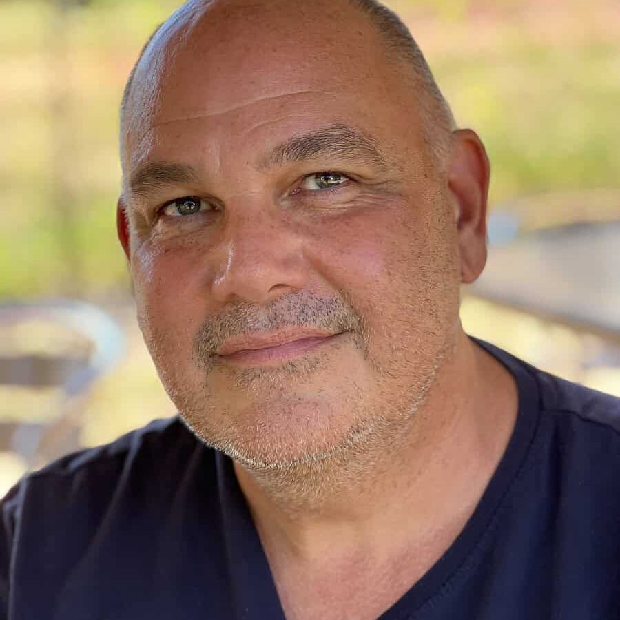 Lyndon-Ormond-Parker--900x1200