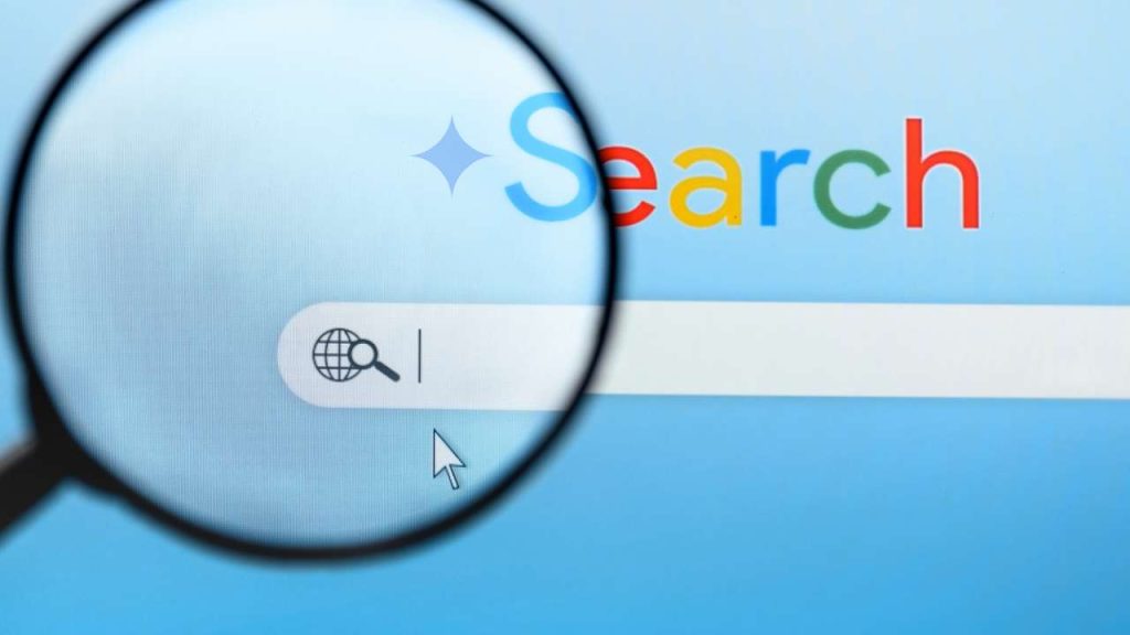 Magnifying glass hovering over Google Search bar